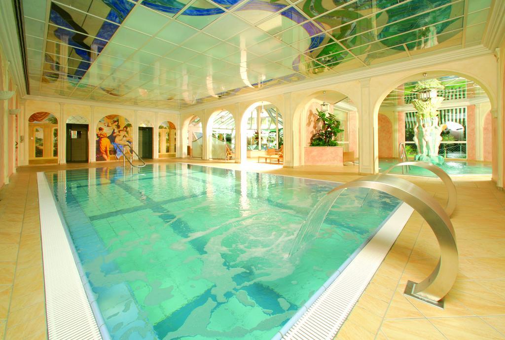 Parkhotel Бад-Фюссинг Экстерьер фото